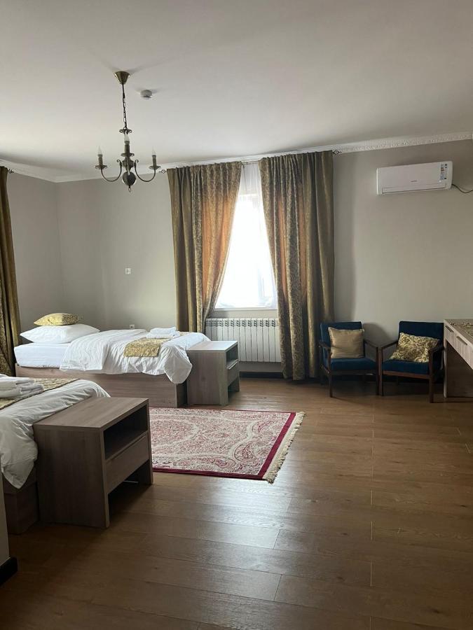Green Town Hotel Shymkent Luaran gambar